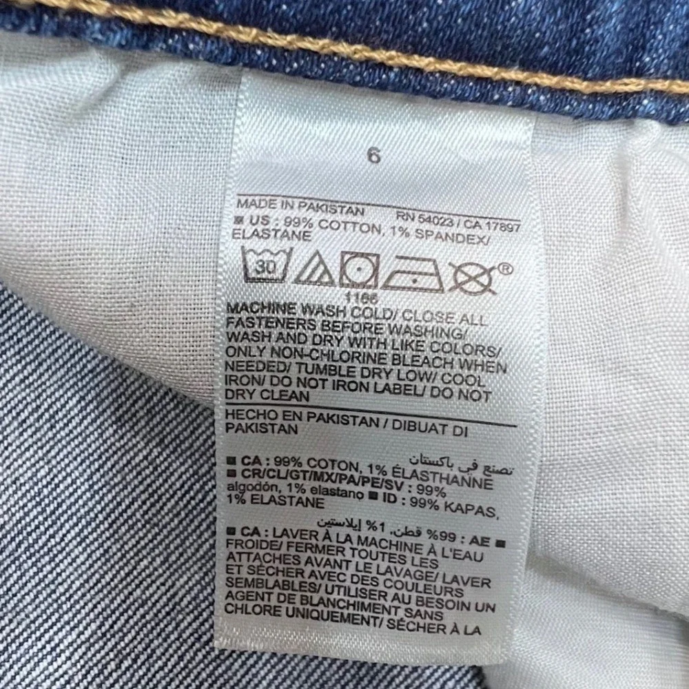 Old Navy these preloved